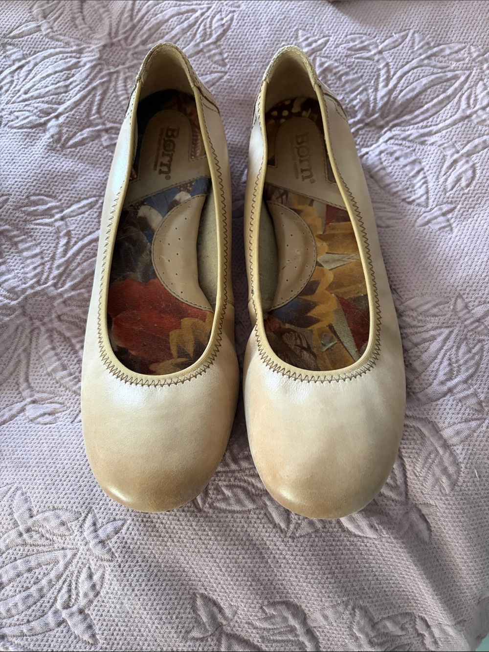 Born Juliette taupe ballet flats